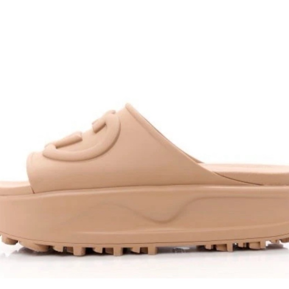 Gucci Women's Beige Slide Sandals Authentic - Picture 2 of 6